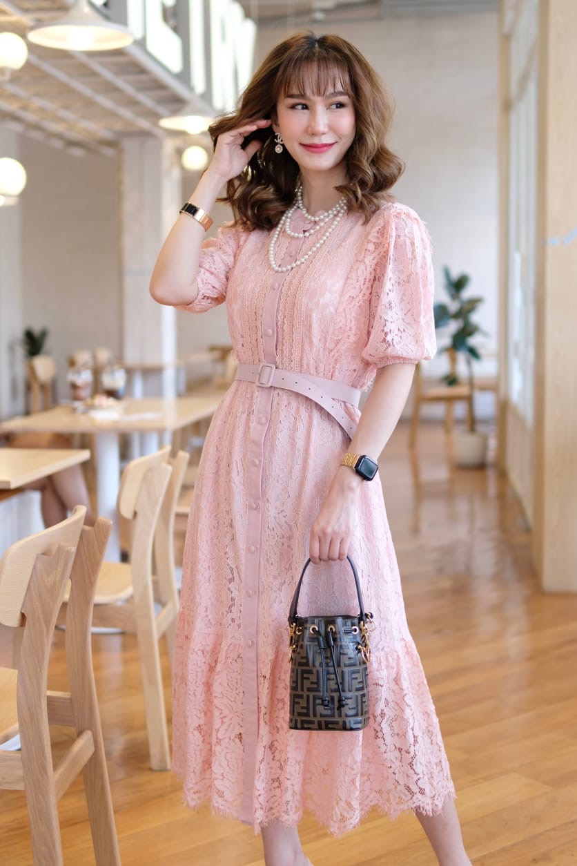 Meredith laced dress pink