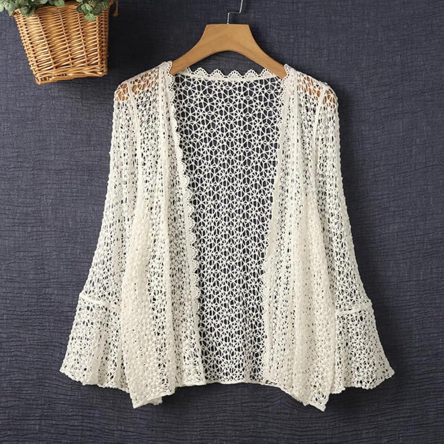 Crochet shrug white