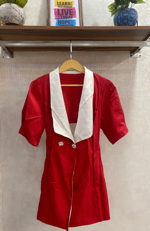 Harry red dress