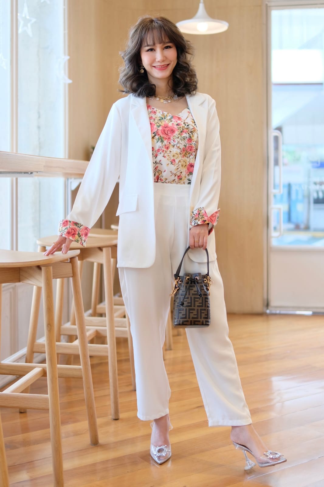 Susan blazer set white