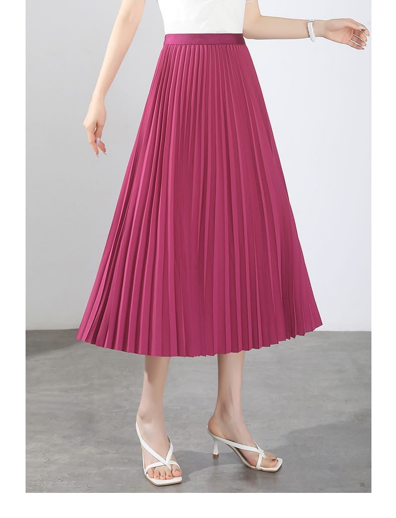 Monochrome pleated skirt pink