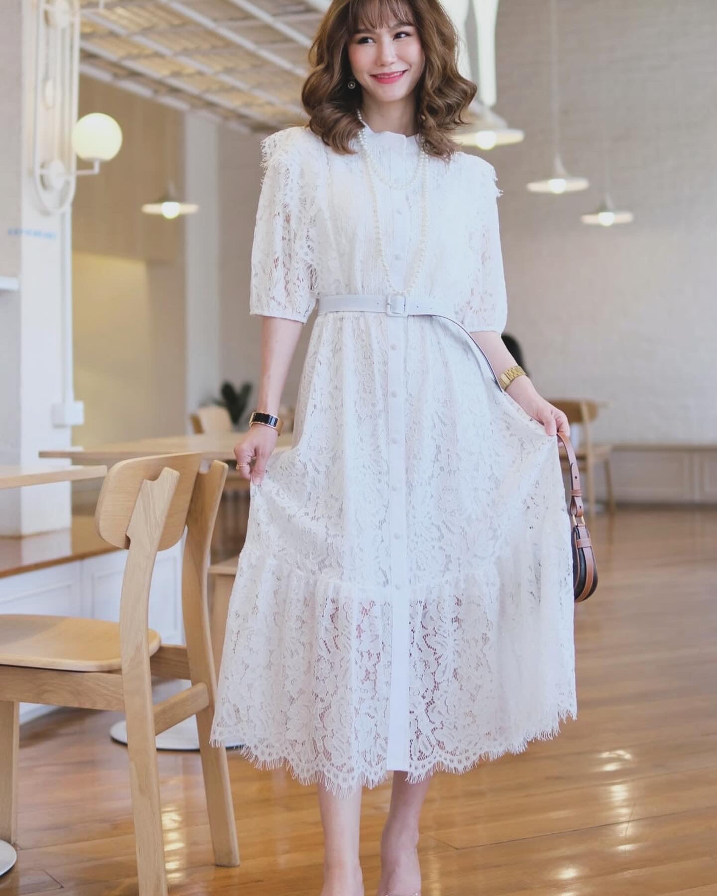 Meredith laced dress white