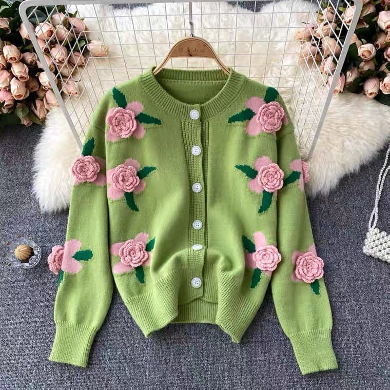 Carie flora sweater