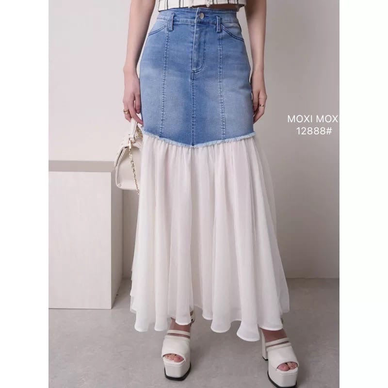 Tory denim skirt