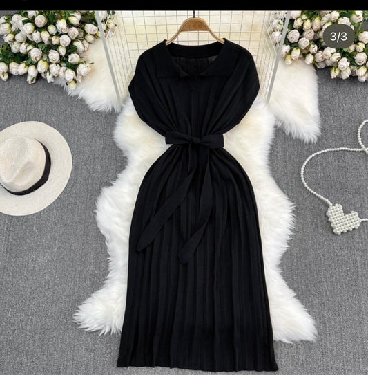 Merlin monochrome dress black