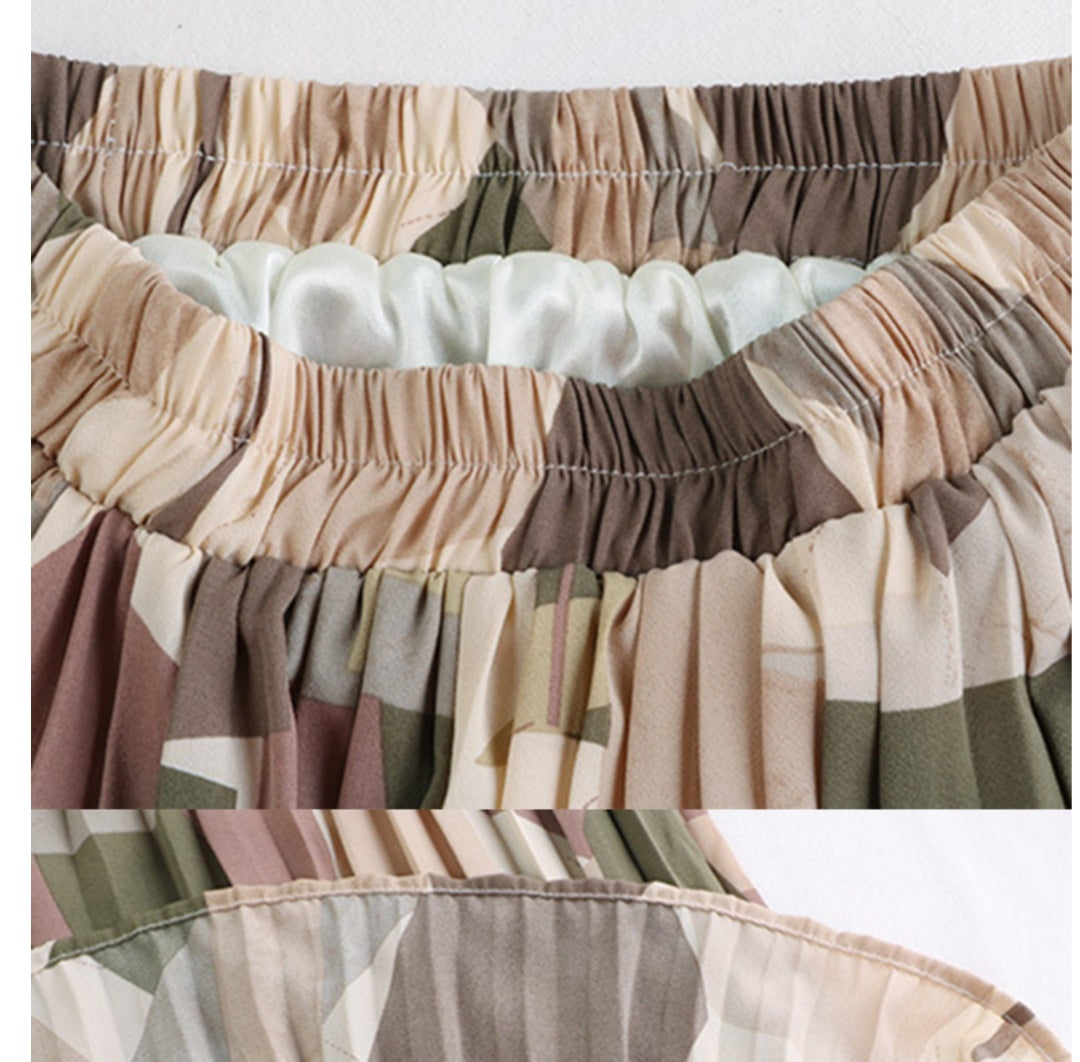 Camouflage - Pleated Skirt