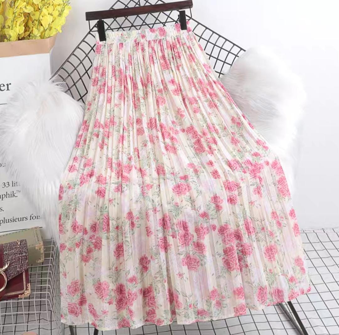 Daffodil Floral Pleated Skirt Blush