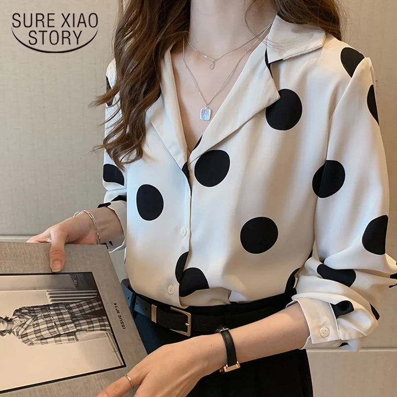 Polka dots shirt white