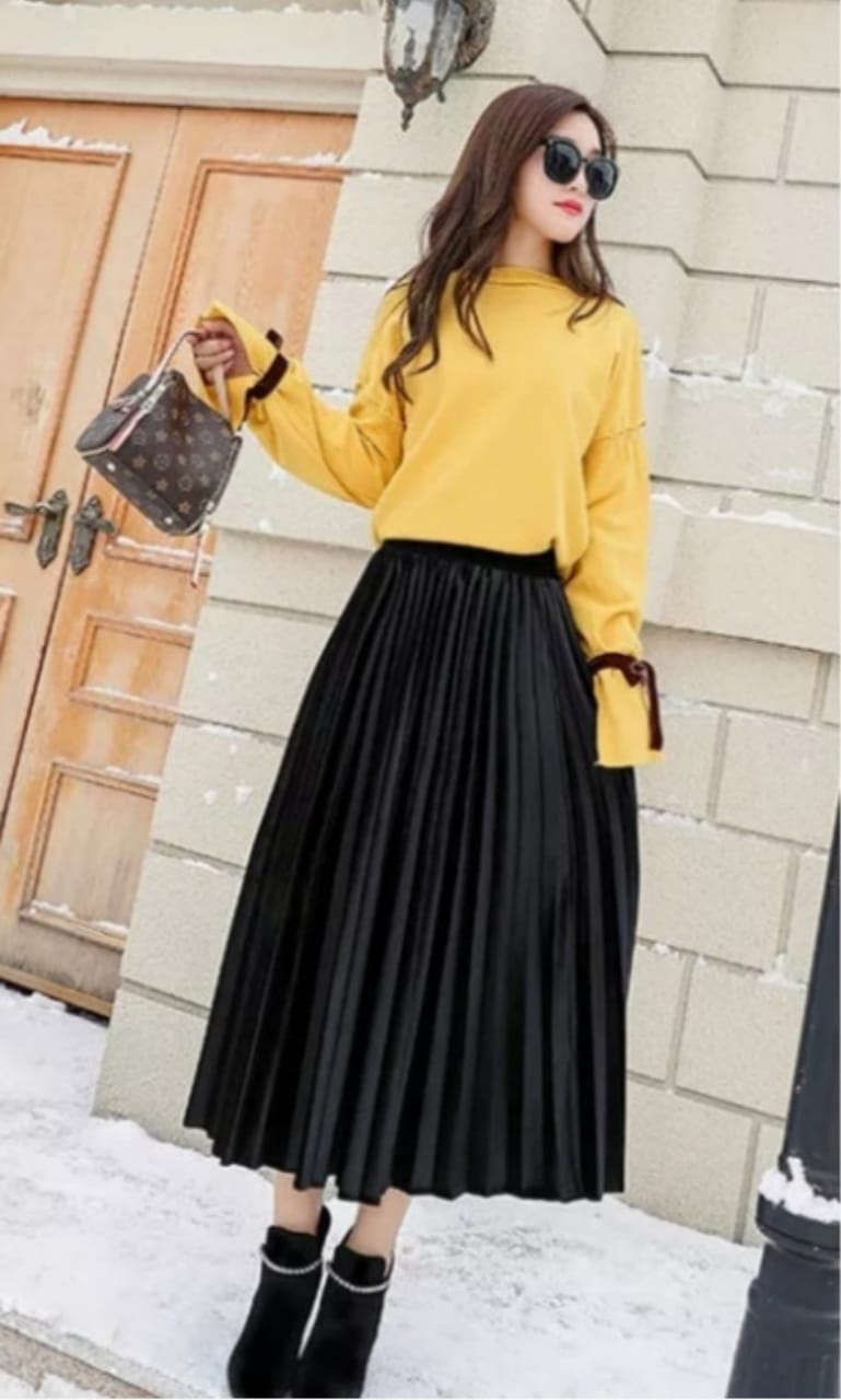 Chroma Metallic pleated skirt  black