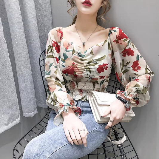 Cindy Floral Top White garden